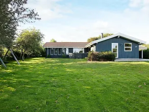 Capacious Holiday Home in Ringstedgade With Sauna - Image 5