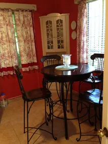 Chatham Cottage - Image 2