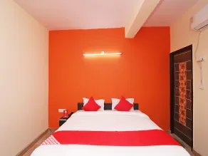 OYO 28366 Ram & Sons Residency - Image 3