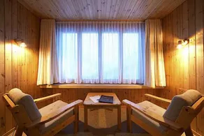 Chamanna Bed & Breakfast - Image 2