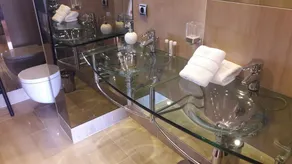 103 - Beach apartment with Spa & Gym - Image 2