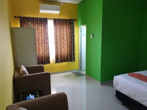 Hotel Amanah Sejahtera by OYO Rooms - Image 2