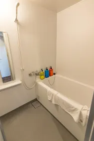 Clover House Sapporo - Image 4