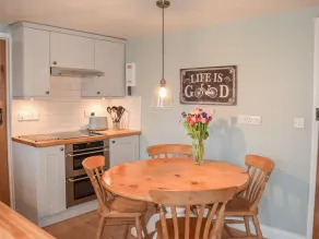 Derwent Cottage - Image 2