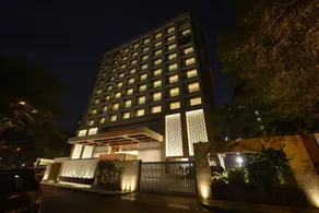 Genesis Hotel - Image 4