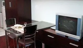 Skiline - World Union Service Apartment - Image 5