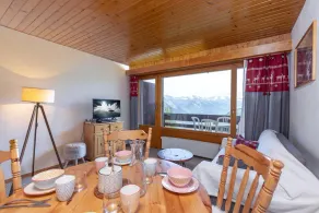 Apartment Alpine Hideaway - Image 5
