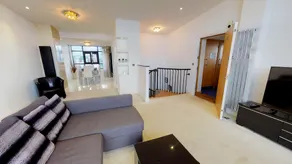Southampton Ocean Village Apartment - Image 5