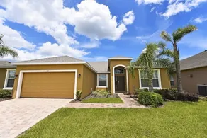 Gorgeous 5bd Gm Spa Pool Hm Watersong-318ys 5 Bedroom Home by RedAwning - Image 5