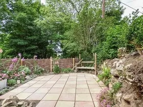 Cob Cottage - Image 3