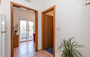 Awesome Home in Mandre With Wifi and 1 Bedrooms - Image 2