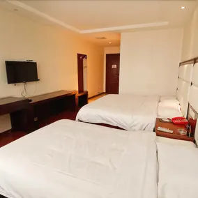 Airport Hotel Spa - Image 4