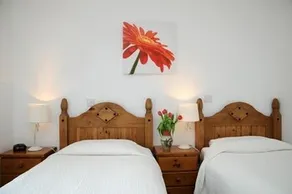 The Old Anchor B&B Annascaul - Image 2