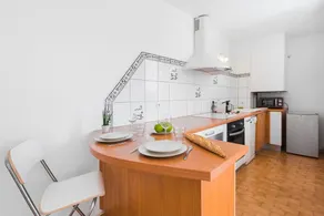 Charming studio close to the train station - Air Rental - Image 4