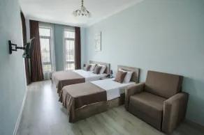 Hotel Holiday Villa - Image 4