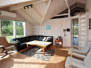 Stunning Holiday Home in Odder With Sauna - Image 4