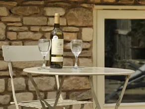 Shrove Cottage - Image 2