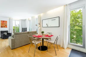 Urban District Apartments - Rambla Suites & Pool - Image 3