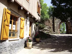 Gîte de la Bastide Porte de la Pique - Image 4