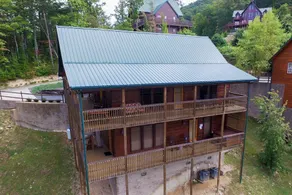 WESTERN SKY - 2 Br Cabin - Image 3