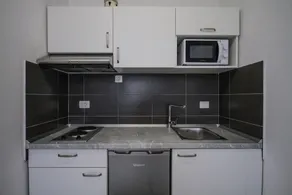 Opera Apartments And Studio - Image 4