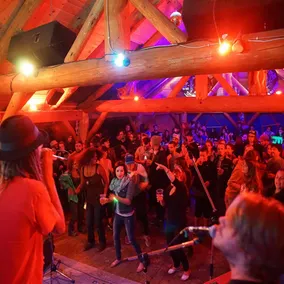 Le Ski Shack - Image 2