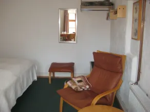 Family Rooms - Image 3