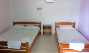 SIROS HOTEL - Image 4