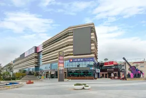 Holiday Inn Express Shanghai New Hongqiao - Image 3