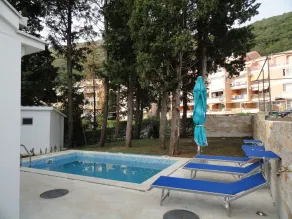 Petrovac Holiday House with pool - Image 4