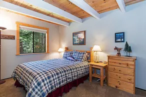 Copenhagen Retreat by Tahoe Mountain Properties - Image 4