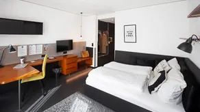 The Spot Serviced Apartments - Image 2