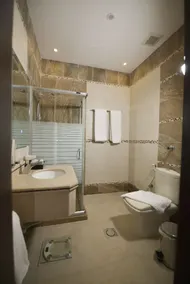 Rose White Hotel - Image 5