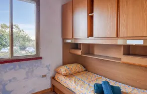 Amazing Apartment in Matta E Peru, Budoni With 3 Bedrooms - Image 3