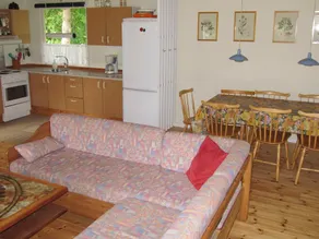 Ideal Holiday Home in Rødby With Roofed Terrace - Image 3