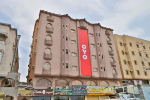 Hotel Hadeel Al Motamayezah by OYO Rooms - Image 4