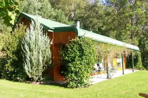 Aysgarth Cottage - Image 1