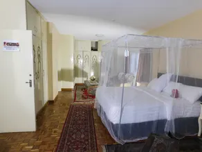 Regal Suites - Image 5