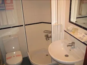Magallanes Pension Residencia - Image 5