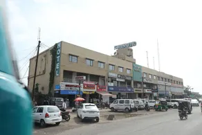 GreenOtel Room Surat - Image 3