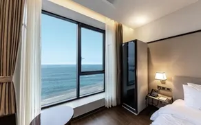 Jeongja Beach Brown Dot - Image 2