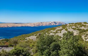 Nice Home in Jablanac With Wifi and 1 Bedrooms - Image 2
