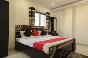 Uk Service Apartment by OYO Rooms - Image 2