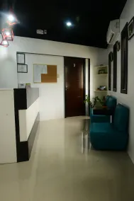 Island Hostel Boracay - Image 2