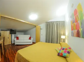 Domus Traiani Bed and Breakfast - Image 4