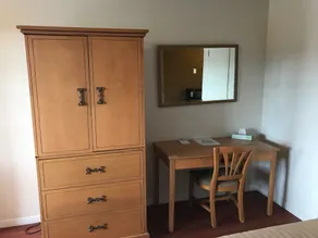 Americas Best Value Inn - Image 2