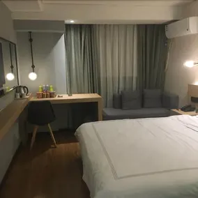 Yunzhu Nuomian Smart Homestay (Wuhan Hubei University of Technology Subway Station) - Image 3
