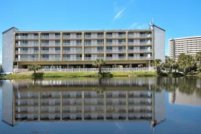 Baymont by Wyndham Panama City Beach - Image 3