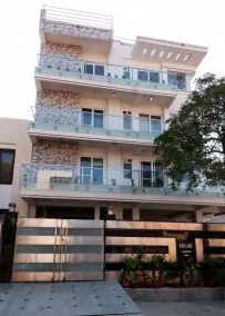 OYO Rooms Hotel Atithee Residency - Image 3