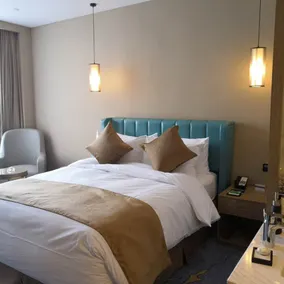 Excemon Yulan Hotel - Image 5
